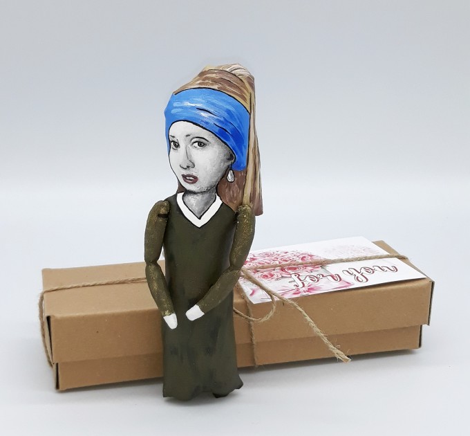 Girl With The Pearl Earring - Jan Vermeer - Famous character painting - Art teacher gift - Collectible figurine hand painted