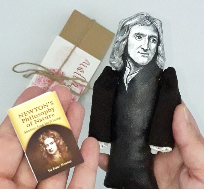 Isaac Newton scientist action figure 1:12 - a unique collection for smart people, Science teacher gift - Collectible scientist doll hand painted + Miniature Book