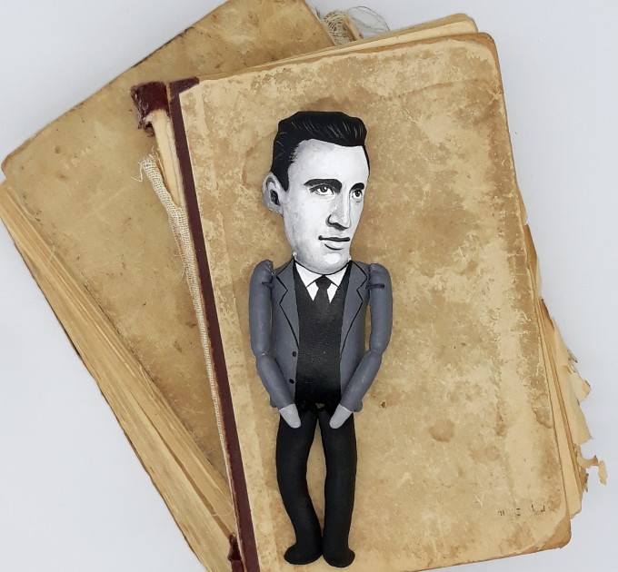 JD SALINGER writer doll, author The catcher in the rye - Reader gifts Bookworm - book shelf decoration - Miniature cloth doll, hand painted