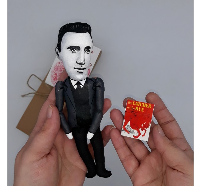 JD SALINGER writer doll, author The catcher in the rye - Reader gifts  Bookworm - book shelf decoration 