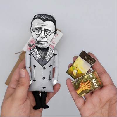 Jean Paul Sartre figurine