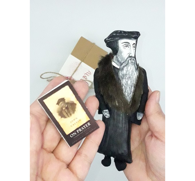 John Calvin christian figurine 1:12 - French theologian, pastor, reformer Protestant Reformation - Calvinism - a unique collection for smart people - Collectible doll hand painted + Miniature Book