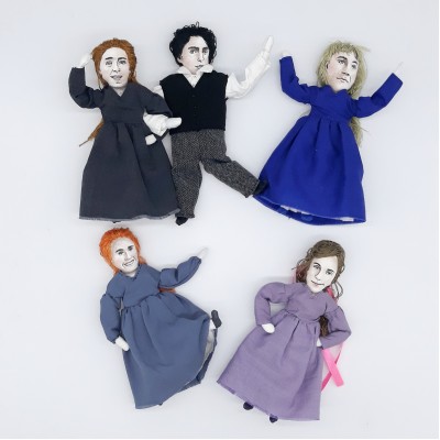 Set of 5 collectible dolls