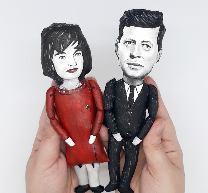 President John F. Kennedy and Jacqueline Kennedy dolls