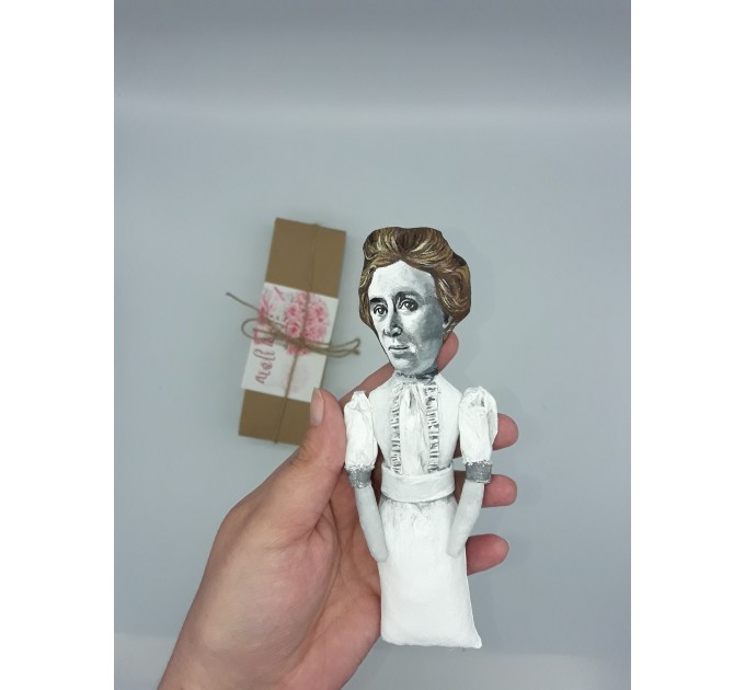 Rosa Luxemburg Famous political figure, Polish Marxist, philosopher, economist, anti-war activist and revolutionary - Philosophy gift - Collectible philosopher doll hand painted + miniature book