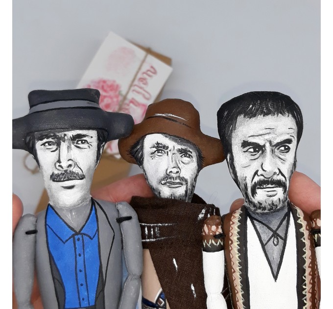 Cowboy figurines collectibles - Cult Classic 60's, Sergio Morricone - Set of 3 collectible dolls hand painted