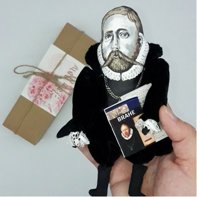 Tycho Brahe figurine