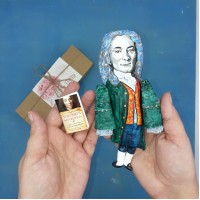 Voltaire figurine