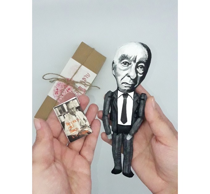 Willard Van Orman Quine American philosopher action figure 1:12 - a unique collection for smart people - professor gift idea, book shelf decorations - Collectible philosopher finger puppet hand painted + Miniature Book