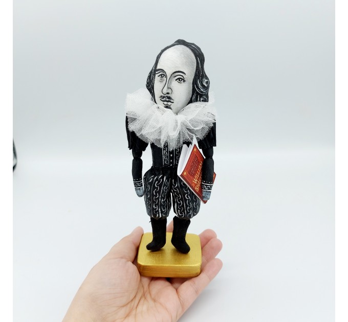 William Shakespeare English playwright, poet, author Hamlet - Bookworm gift - book shelf decoration - Collectible doll + Miniature Book